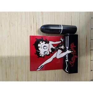 MAC Betty Boop Limited Edition Matte Lipstic NIBk